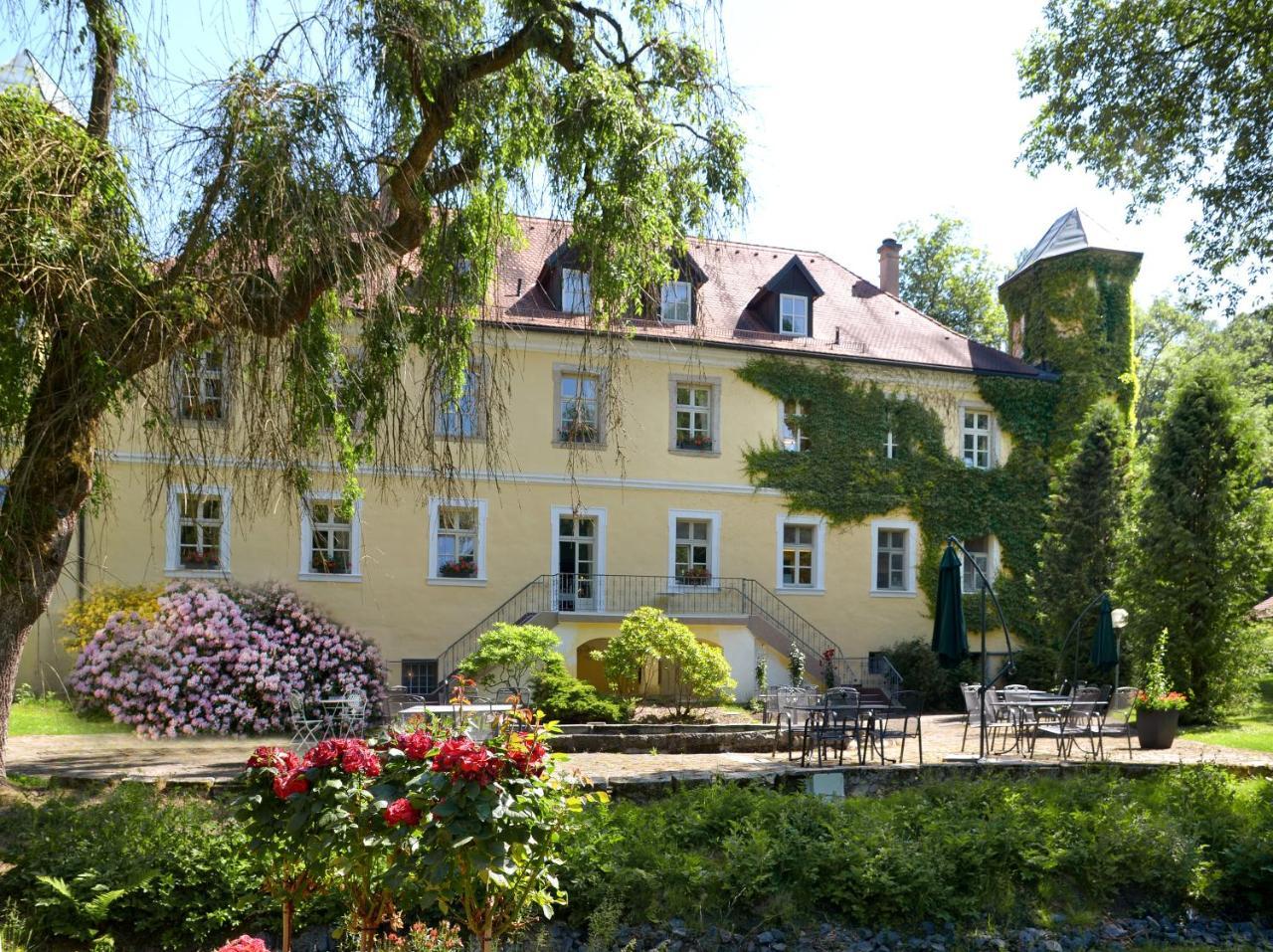 Landschloss Ernestgruen Neualbenreuth Exterior photo
